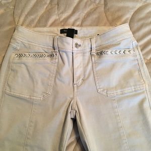 WHBM slim crop pants